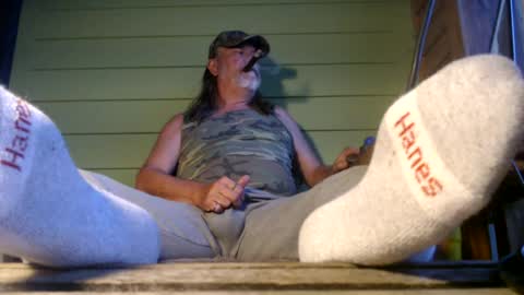 Snapshot of tennredneck chatting on 08-01-26, 11:31 Tennredneck online show from 08-01-26, 11:31