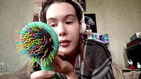 Alice online show from 04-25-26, 10:07