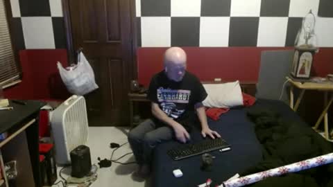 terdness2366 online show from 12-25-24, 02:35