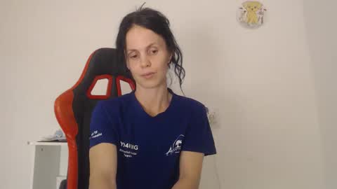 teresalovex online show from 10-17-25, 07:05