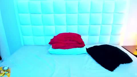 Teresa online show from 02-10-25, 06:35