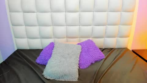 Teresa online show from 09-29-25, 02:44