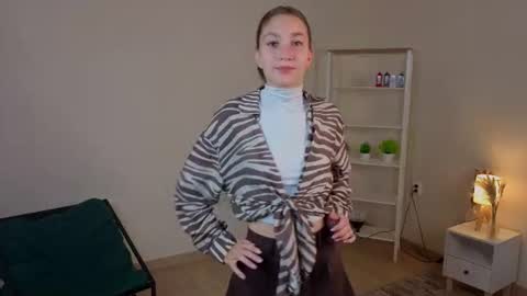 Emma online show from 08-04-26, 01:09
