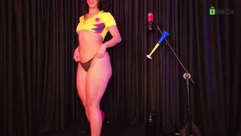 teresa  help me reach 100 like online show from 06-07-26, 02:05