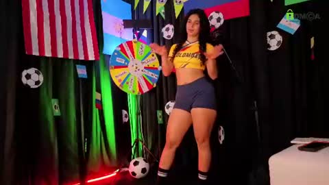 teresa  help me reach 100 like online show from 06-25-26, 01:49