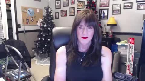 Snapshot of terilee59 chatting on 01-15-26, 03:22 terilee59 online show from 01-15-26, 03:22