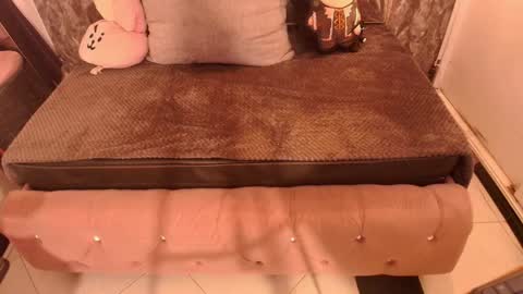 Terra Elowen online show from 12-19-25, 11:28