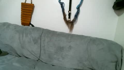 Axle online show from 12-03-24, 08:17