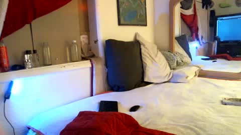 Axle online show from 01-02-25, 08:39