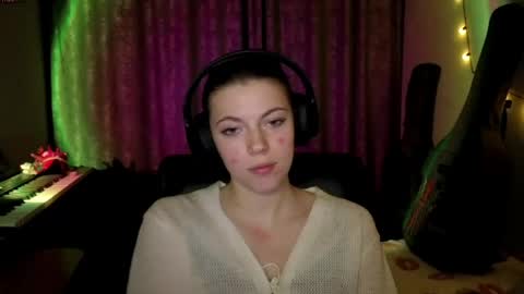 Anny Simpson online show from 04-13-26, 09:31