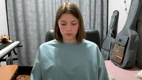 Snapshot of terranaufzinger chatting on 05-23-26, 09:08 Anny Simpson online show from 05-23-26, 09:08