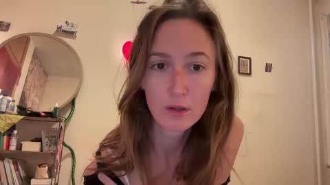 Snapshot of terraworship chatting on 02-14-25, 03:58 Terra Worship Findomme online show from 02-14-25, 03:58