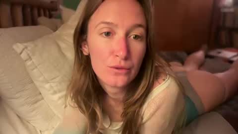 Snapshot of terraworship chatting on 03-12-25, 02:41 Terra Worship Findomme online show from 03-12-25, 02:41