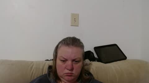 Snapshot of terriann111 chatting on 12-01-25, 12:59 terriann111 online show from 12-01-25, 12:59