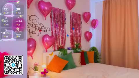 Tessa online show from 02-15-25, 05:19