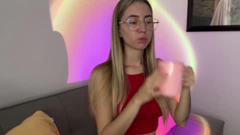 tessa_calmness online show from 06-03-26, 03:20