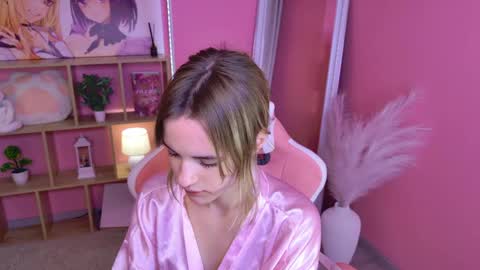 tessa_shy_ online show from 05-25-26, 02:12