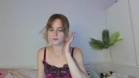 tessa_shy_ online show from 06-30-26, 05:47