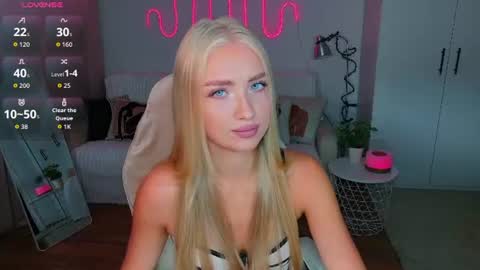 TessaHamilton online show from 07-01-26, 02:40