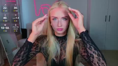 TessaHamilton online show from 08-03-26, 07:29