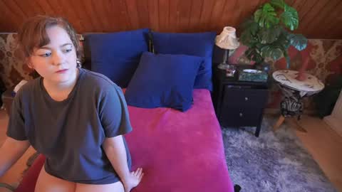 Tessa online show from 05-01-26, 02:54