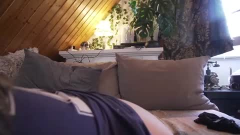 Tessa online show from 07-24-26, 04:49