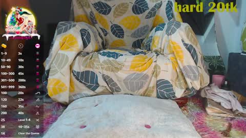 Snapshot of tessayleo_13 chatting on 12-28-24, 03:47 tessa y leo online show from 12-28-24, 03:47