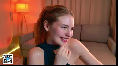 Snapshot of tesssahart chatting on 05-21-26, 03:19 TessaHart online show from 05-21-26, 03:19