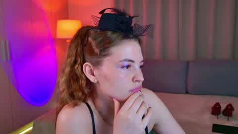 Snapshot of tesssahart chatting on 06-21-26, 12:52 TessaHart online show from 06-21-26, 12:52