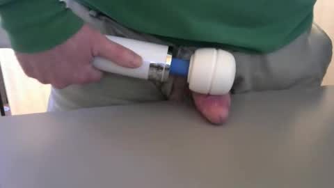 Test the Chat online show from 12-05-25, 06:59