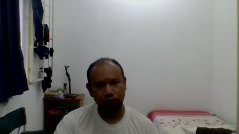 Snapshot of tested123 chatting on 04-24-26, 10:28 yours online show from 04-24-26, 10:28