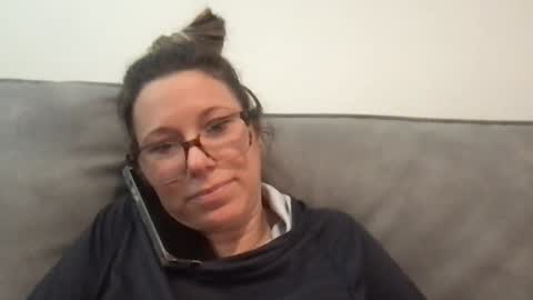 Snapshot of texas_blonde chatting on 04-30-26, 05:19 Daphne Summers online show from 04-30-26, 05:19