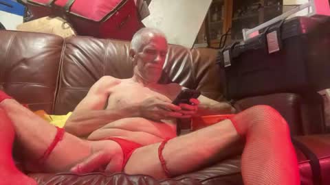 Snapshot of texpig chatting on 08-04-26, 09:45 TexPig online show from 08-04-26, 09:45