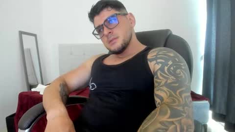 Snapshot of teylor_creed chatting on 10-27-25, 08:24 teylor creed online show from 10-27-25, 08:24