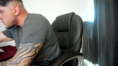 Snapshot of teylor_creed chatting on 11-08-25, 08:29 teylor creed online show from 11-08-25, 08:29