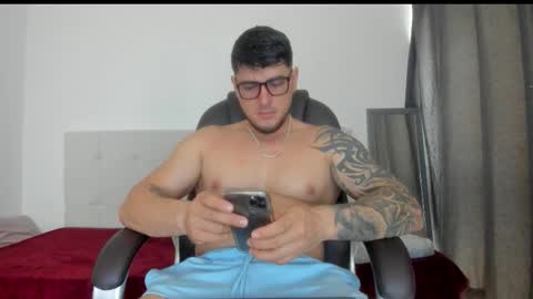 Snapshot of teylor_creed chatting on 11-14-25, 07:34 teylor creed online show from 11-14-25, 07:34