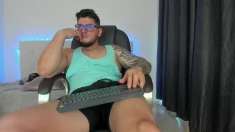 Snapshot of teylor_creed chatting on 02-19-26, 11:01 teylor creed online show from 02-19-26, 11:01