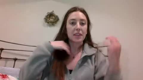 Tessa online show from 01-07-26, 03:42