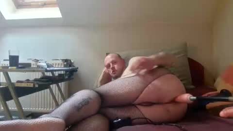 Snapshot of tfojsasiad chatting on 05-01-26, 11:59 cum eat online show from 05-01-26, 11:59