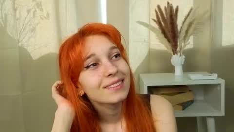 Foxy Zuccinni Roxy Little online show from 06-10-26, 07:07