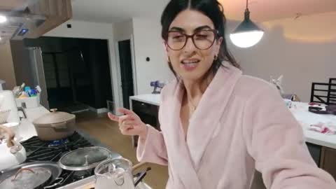 babygirlmami online show from 02-15-26, 03:25