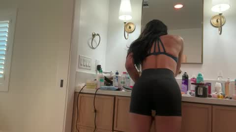 babygirlmami online show from 05-11-26, 09:56
