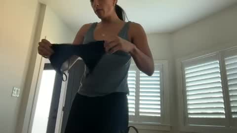 babygirlmami online show from 06-19-26, 11:08