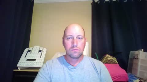 country cock 2020 online show from 08-02-26, 03:21