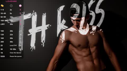 Snapshot of th_russ chatting on 01-30-25, 03:29 INSTAGRAM Th1rss online show from 01-30-25, 03:29