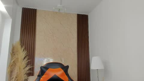 Sweet Thais  online show from 04-13-26, 12:32