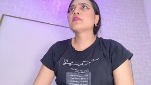 Snapshot of thalia888_ chatting on 05-17-26, 07:10 thalia888_ online show from 05-17-26, 07:10