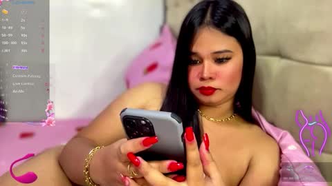 Ms. Thalia online show from 12-19-25, 04:30