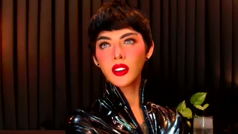 Thalia Saint online show from 02-01-25, 08:08