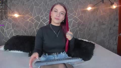 Snapshot of thalira_angels chatting on 07-11-26, 02:53 THALIRA ANGELS online show from 07-11-26, 02:53